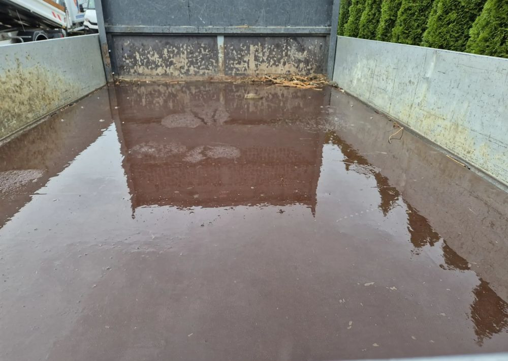 Skrzynia ładunkowa 4.1m Iveco + skrzynia narzędziowa - Flatbed body: picture 5 Skrzynia ładunkowa 4.1m Iveco + skrzynia narzędziowa - Flatbed body: picture 5