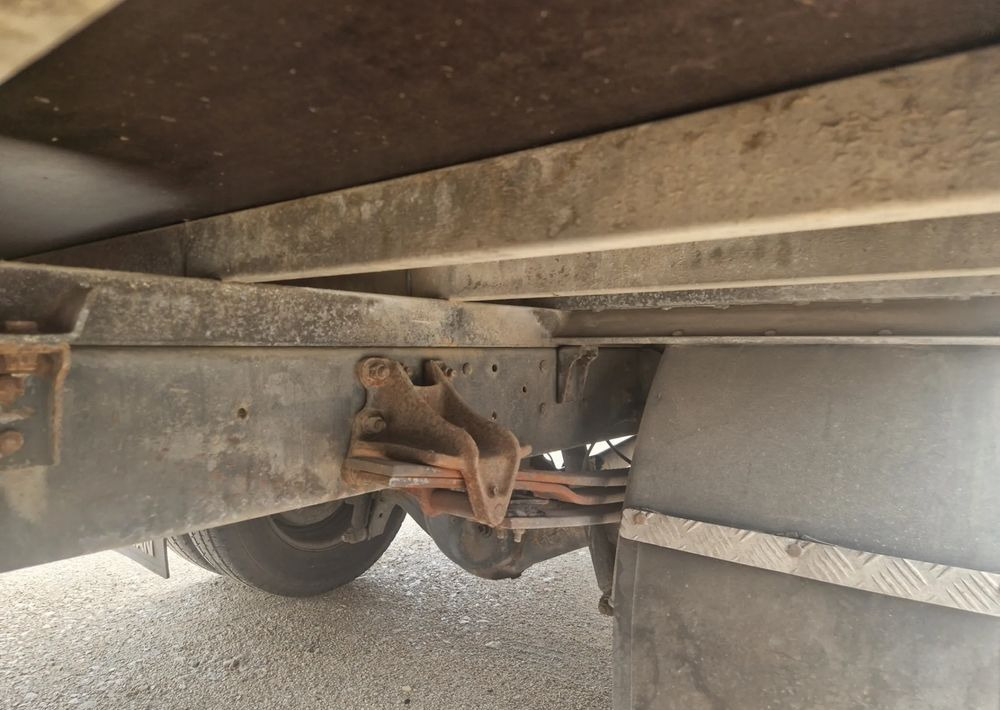 Skrzynia ładunkowa burty 4m Atleon Iveco mascott - Flatbed body: picture 5 Skrzynia ładunkowa burty 4m Atleon Iveco mascott - Flatbed body: picture 5