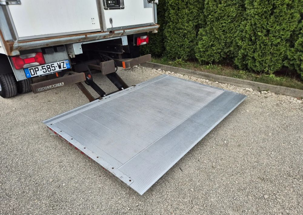 Winda Dhollandia 750kg Iveco , 2015 rok ,stan bdb! - Tail lift: picture 2 Winda Dhollandia 750kg Iveco , 2015 rok ,stan bdb! - Tail lift: picture 2