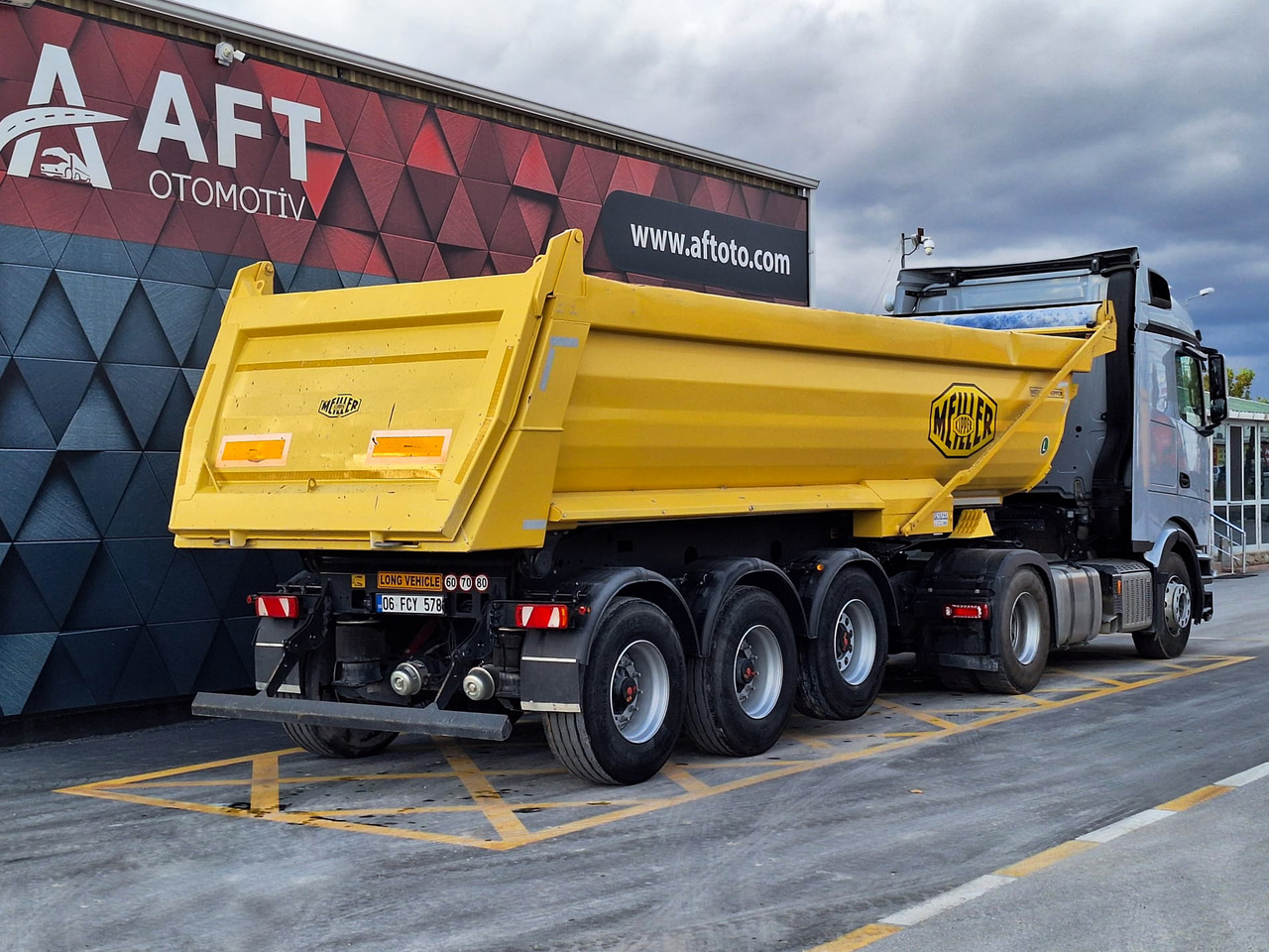 MEILLER - Tipper semi-trailer: picture 1 MEILLER - Tipper semi-trailer: picture 1