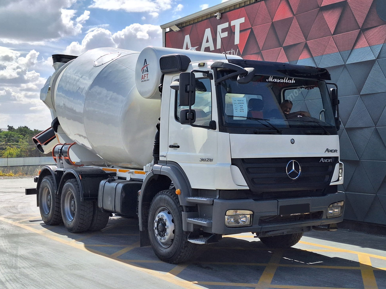 MERCEDES-BENZ AXOR 3028 - Concrete mixer truck: picture 3 MERCEDES-BENZ AXOR 3028 - Concrete mixer truck: picture 3