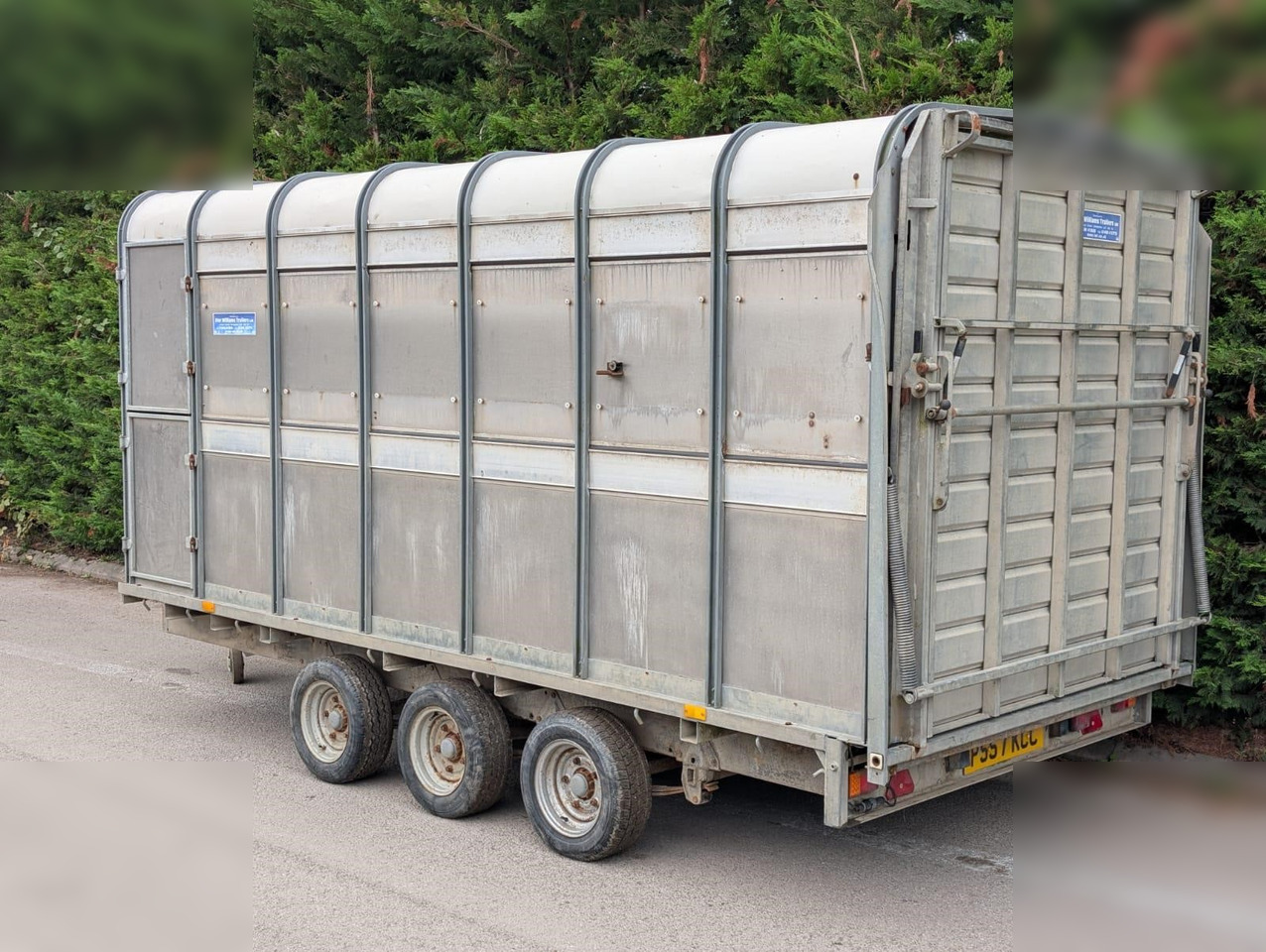 2004 IFOR WILLIAMS DP120G - Livestock trailer: picture 4 2004 IFOR WILLIAMS DP120G - Livestock trailer: picture 4