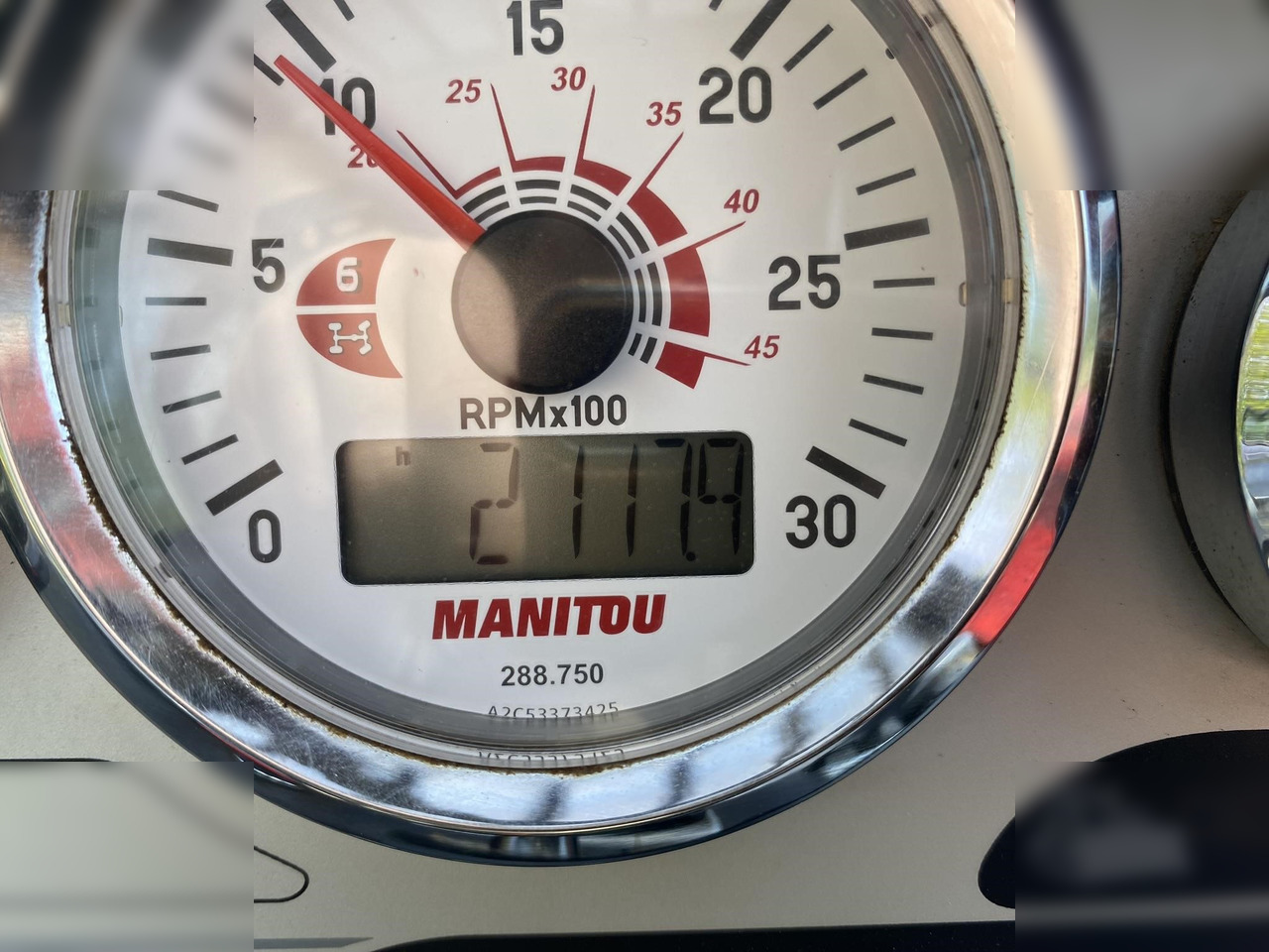 Telescopic handler 2011 MANITOU MLT634-120LSU TURBO: picture 17 Telescopic handler 2011 MANITOU MLT634-120LSU TURBO: picture 17