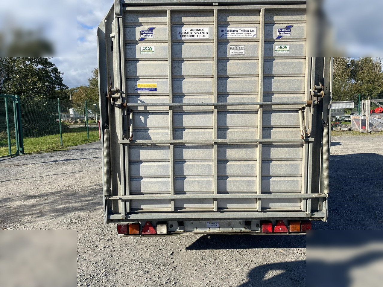 2017 IFOR WILLIAMS DP120G - Livestock trailer: picture 3 2017 IFOR WILLIAMS DP120G - Livestock trailer: picture 3