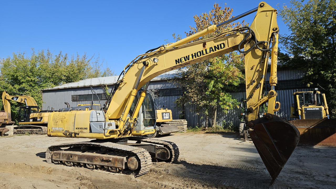 NEW HOLLAND E 245 B - Crawler excavator: picture 4 NEW HOLLAND E 245 B - Crawler excavator: picture 4
