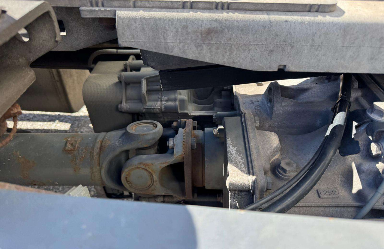 Cab chassis truck DAF XF480  SSC Retarda: picture 11