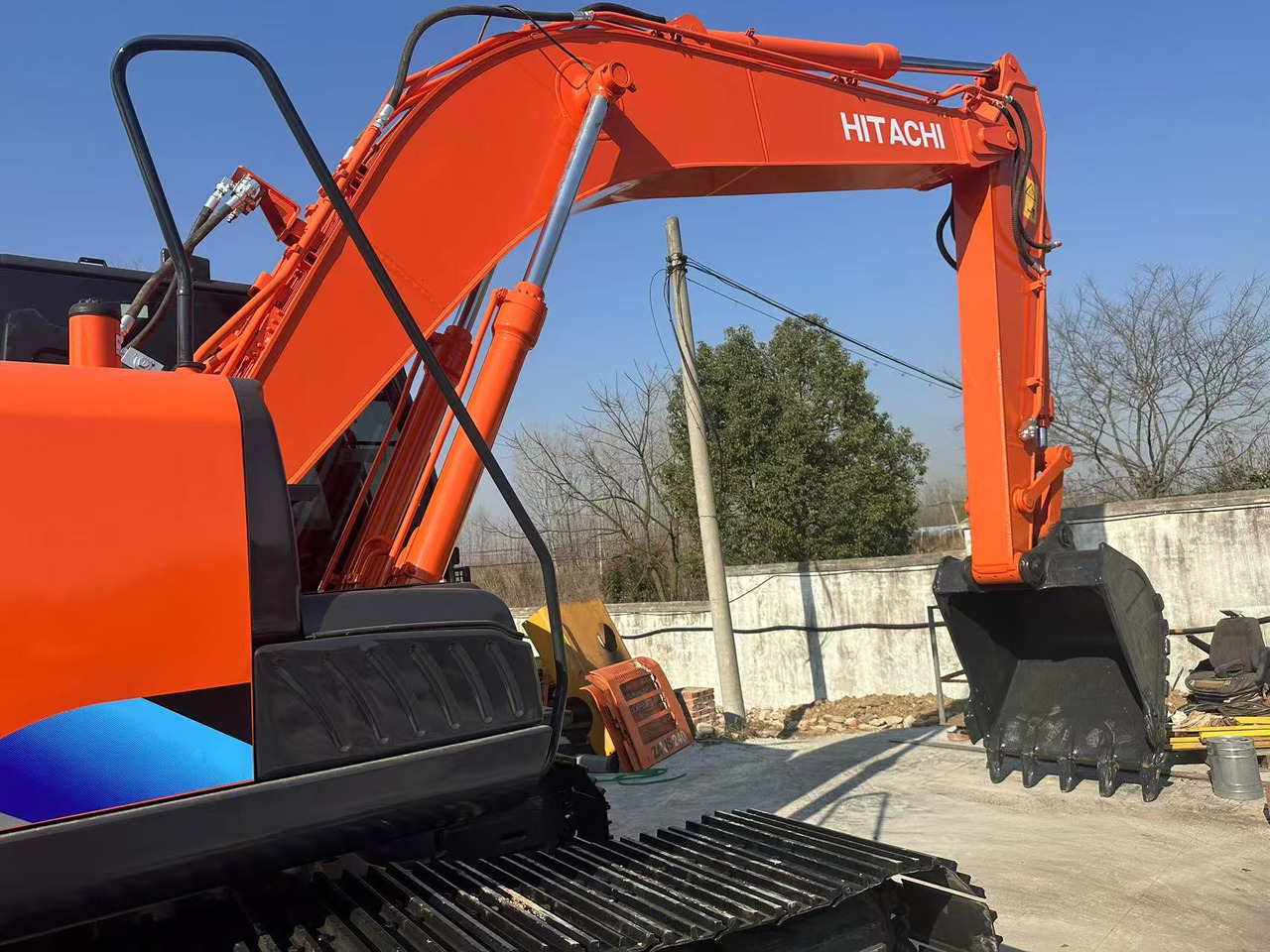 HITACHI ZX210K crawler excavators - Crawler excavator: picture 4 HITACHI ZX210K crawler excavators - Crawler excavator: picture 4