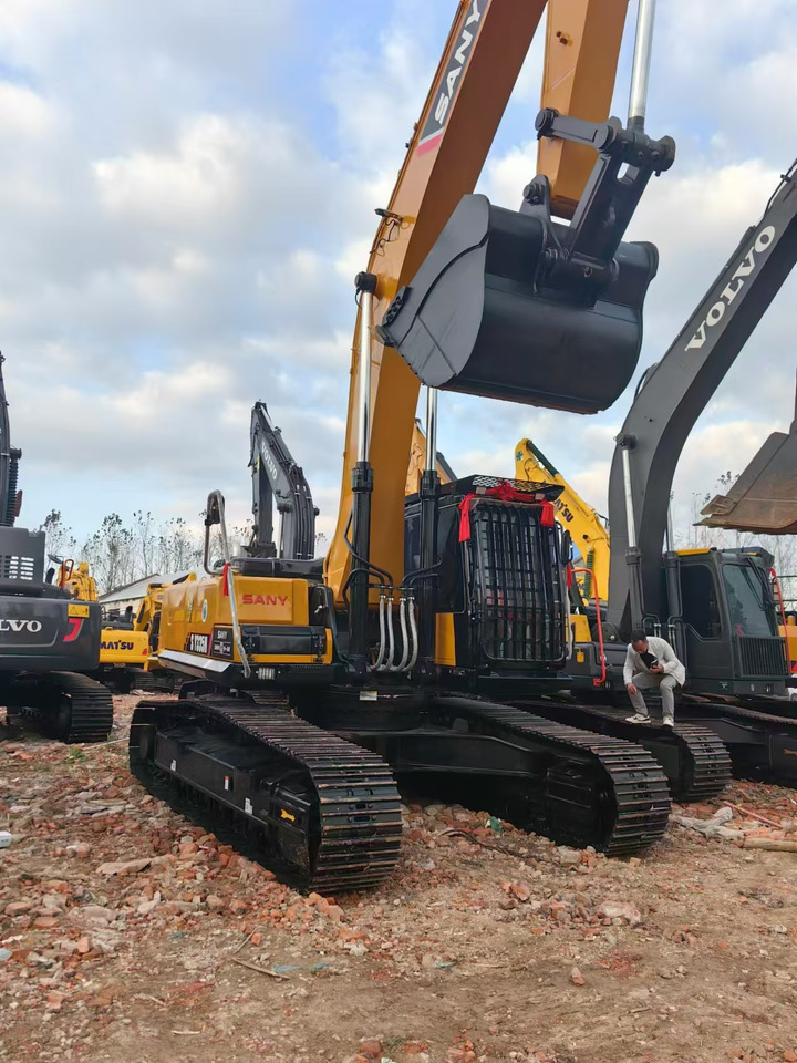 SANY SY335c excavator famous china brand used good condition - Crawler excavator: picture 5 SANY SY335c excavator famous china brand used good condition - Crawler excavator: picture 5