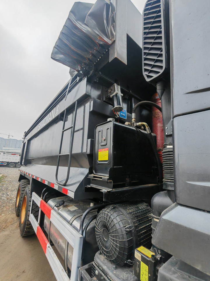 SHACMAN X3000 6x4 dump truck - Dumper: picture 5 SHACMAN X3000 6x4 dump truck - Dumper: picture 5