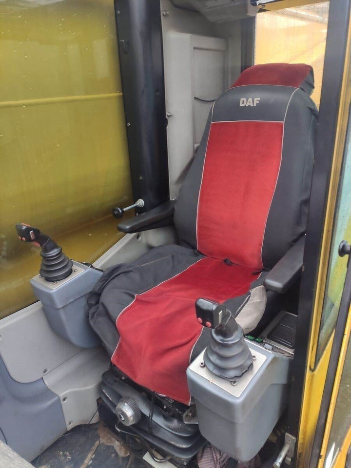 Demag AC-100/5  on lease Demag AC-100/5: picture 10