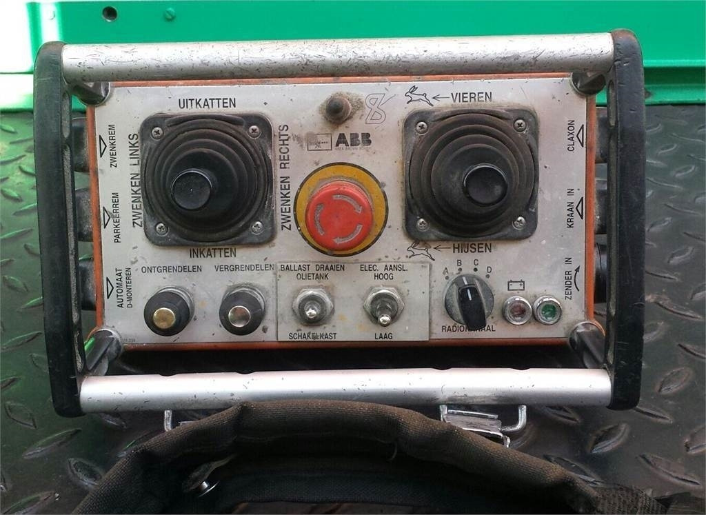 Spierings SK-477 AT-4 (400V + diesel) - All terrain crane: picture 4 Spierings SK-477 AT-4 (400V + diesel) - All terrain crane: picture 4
