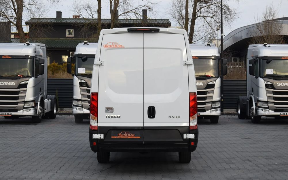 Panel van Iveco DAILY MAXI 35S14 / 2.3 - 140 KM / AUTOMAT HI-MATIC / NOWY MODEL / 3 OSOBY / DOSTAWCZE / BLASZAK / KAMERA COFANIA / TEMPOMAT / KLIMA / 2022 / SERWISOWANY / SPROWADZONY Z NIEMIEC: picture 6