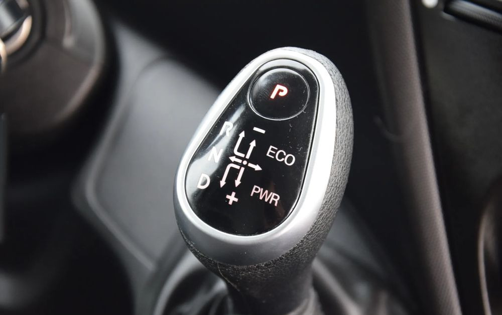 Panel van Iveco DAILY MAXI 35S14 / 2.3 - 140 KM / AUTOMAT HI-MATIC / NOWY MODEL / 3 OSOBY / DOSTAWCZE / BLASZAK / KAMERA COFANIA / TEMPOMAT / KLIMA / 2022 / SERWISOWANY / SPROWADZONY Z NIEMIEC: picture 38