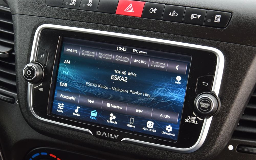 Panel van Iveco DAILY MAXI 35S14 / 2.3 - 140 KM / AUTOMAT HI-MATIC / NOWY MODEL / 3 OSOBY / DOSTAWCZE / BLASZAK / KAMERA COFANIA / TEMPOMAT / KLIMA / 2022 / SERWISOWANY / SPROWADZONY Z NIEMIEC: picture 35