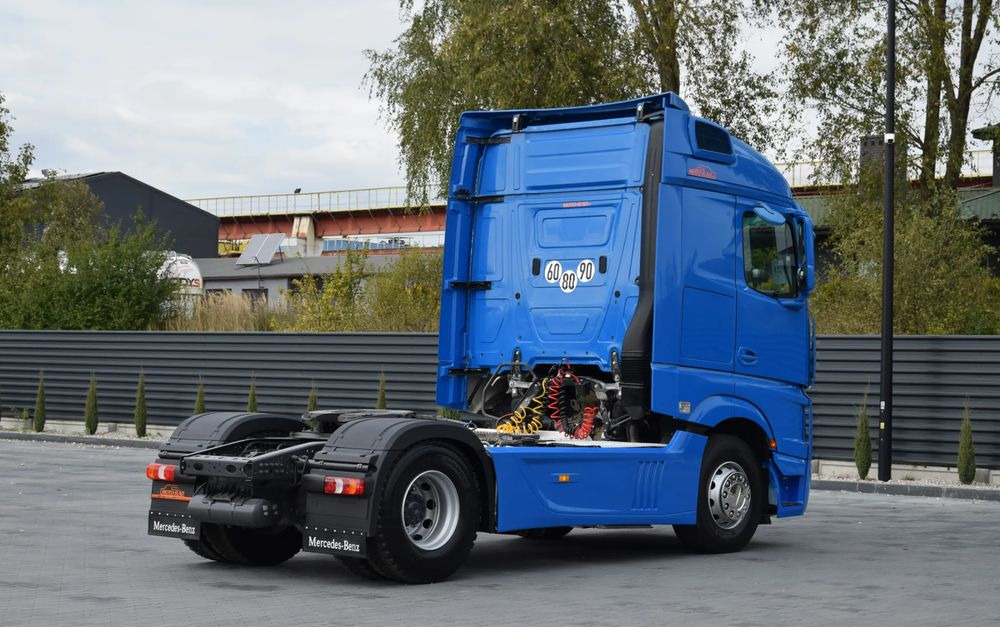 Mercedes-Benz ACTROS 1851 / EURO 6 / BIGSPACE / HYDRAULIKA / RETARDER / FULL SPILERY / SERWISOWANY / SPROWADZONY - Tractor unit: picture 5 Mercedes-Benz ACTROS 1851 / EURO 6 / BIGSPACE / HYDRAULIKA / RETARDER / FULL SPILERY / SERWISOWANY / SPROWADZONY - Tractor unit: picture 5