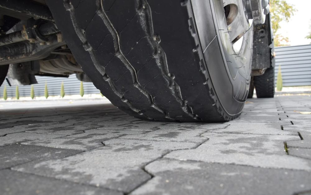 Tractor unit Volvo FH500 / NISKA KABINA / HYDRAULIKA / EURO 6 / ACC / LEDY / ALUFELGI / SERWISOWANY / SPROWADZONY: picture 14