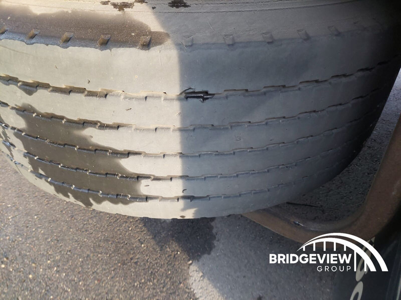 Curtainsider semi-trailer Kögel SN 24: picture 15