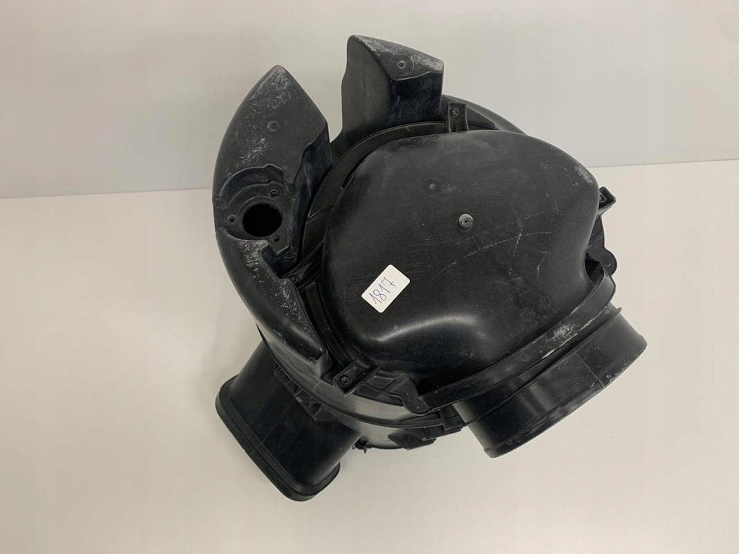 FILTR POWIETRZA OBUDOWA FILTRA MAN TGS TGX EURO 6 - Air filter for Truck: picture 2 FILTR POWIETRZA OBUDOWA FILTRA MAN TGS TGX EURO 6 - Air filter for Truck: picture 2