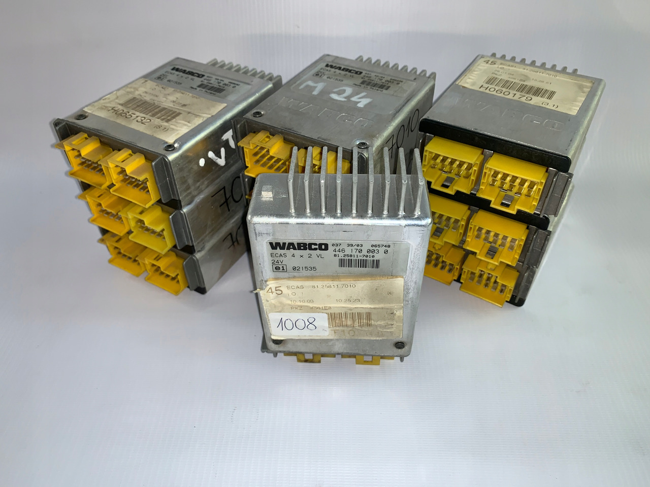 KOMPUTER STEROWNIK ECAS MAN TGA 81258117010 - ECU for Truck: picture 1 KOMPUTER STEROWNIK ECAS MAN TGA 81258117010 - ECU for Truck: picture 1