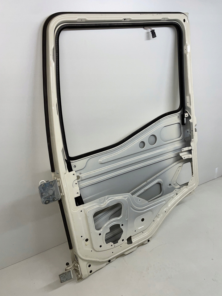 PRAWE DRZWI MAN TGS3 TGS 3 TGS-3 TGL TGM - Door and parts for Truck: picture 5 PRAWE DRZWI MAN TGS3 TGS 3 TGS-3 TGL TGM - Door and parts for Truck: picture 5