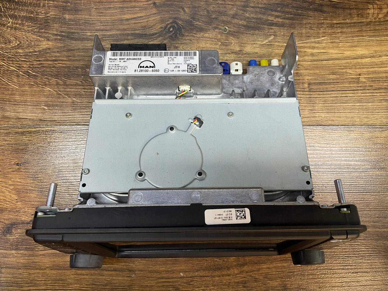 RADIO NAWIGACJA MAN TGS TGX EURO 6 81281006050 81281006043 - Navigation system for Truck: picture 5 RADIO NAWIGACJA MAN TGS TGX EURO 6 81281006050 81281006043 - Navigation system for Truck: picture 5