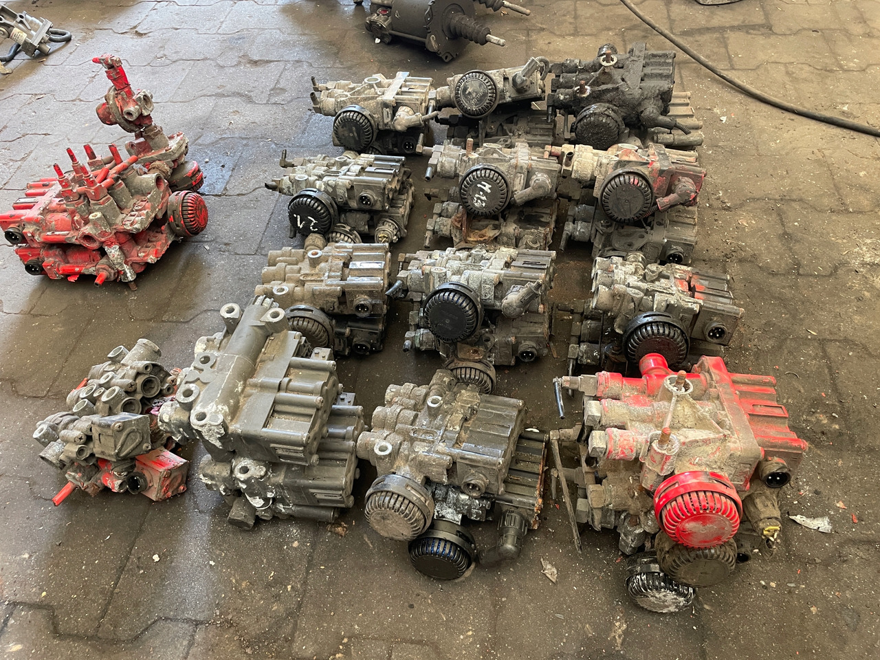 ZAWÓR PODUSZEK ECAS MAN TGA TGX TGS 4729000550 - Air suspension for Truck: picture 5 ZAWÓR PODUSZEK ECAS MAN TGA TGX TGS 4729000550 - Air suspension for Truck: picture 5