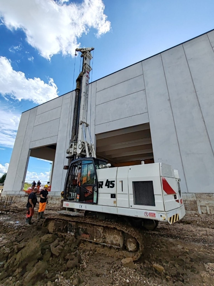 Mait HR45 - Pile driver: picture 3 Mait HR45 - Pile driver: picture 3