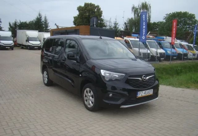 Opel COMBO 1.5D MAXI FUL OPCJA WYPOSAŻENIA - Small van: picture 4 Opel COMBO 1.5D MAXI FUL OPCJA WYPOSAŻENIA - Small van: picture 4