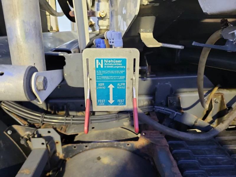 DAF CF 75.310 - Tank truck: picture 4 DAF CF 75.310 - Tank truck: picture 4