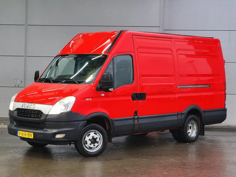 Iveco Daily 35C15 L3H2 Cruise Parkingsensors Towbar Euro5 2013 - Panel van, Combi van: picture 1 Iveco Daily 35C15 L3H2 Cruise Parkingsensors Towbar Euro5 2013 - Panel van, Combi van: picture 1