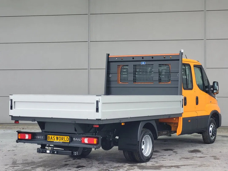 Iveco Daily 35C21 Double Cabine Open Box 3.5t CarPlay LED Clima Cruise Parkingsensors Euro6 2024 - Flatbed van, Combi van: picture 5 Iveco Daily 35C21 Double Cabine Open Box 3.5t CarPlay LED Clima Cruise Parkingsensors Euro6 2024 - Flatbed van, Combi van: picture 5