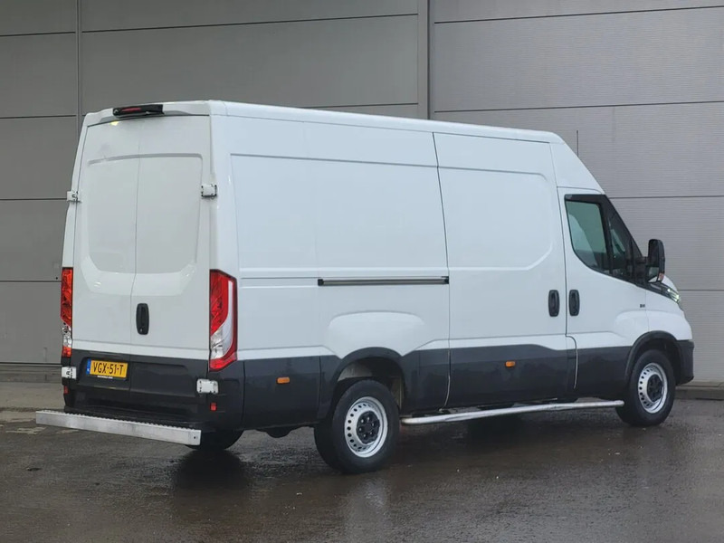 Iveco Daily 35S14 - Panel van, Combi van: picture 5 Iveco Daily 35S14 - Panel van, Combi van: picture 5
