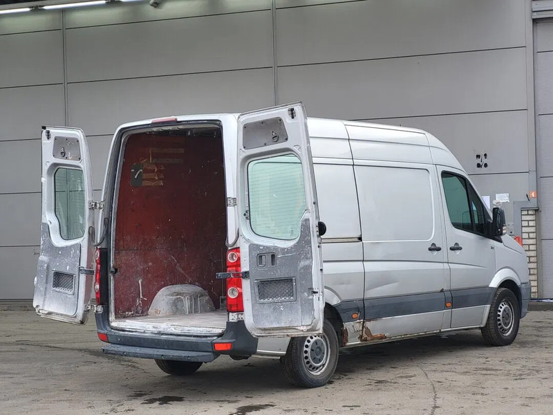 Volkswagen Crafter L2H2 - Small van: picture 3 Volkswagen Crafter L2H2 - Small van: picture 3