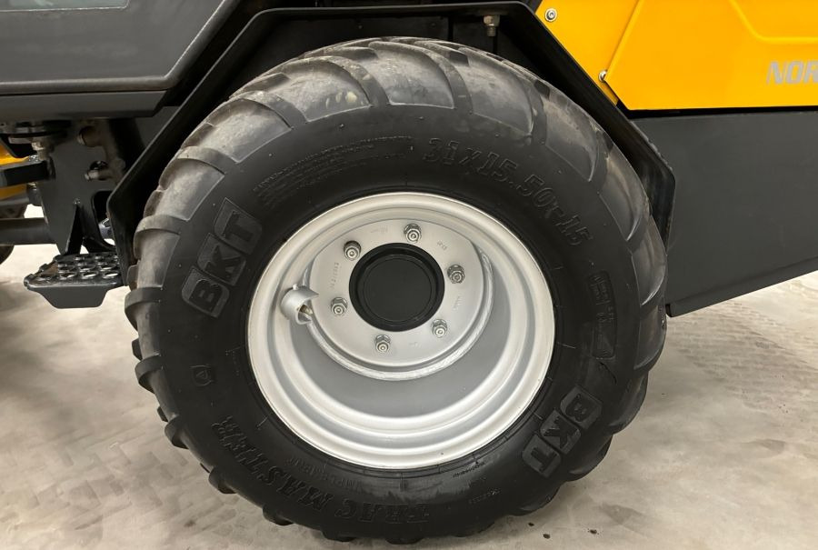 Schäffer 2430 HD - Compact loader: picture 4 Schäffer 2430 HD - Compact loader: picture 4