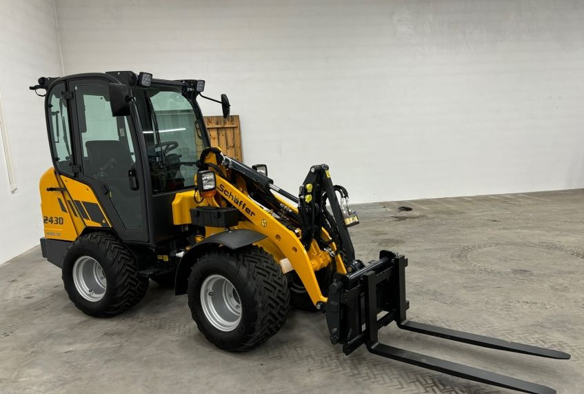 Schäffer 2430 HD - Compact loader: picture 2 Schäffer 2430 HD - Compact loader: picture 2