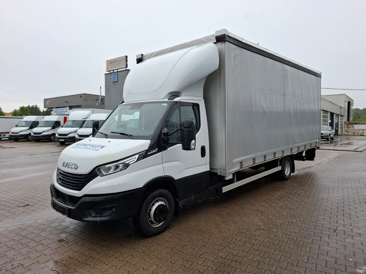Iveco 72-210A8/P, Klima, Luft, HiMatik, LBW, RFK, - Curtain side van: picture 4 Iveco 72-210A8/P, Klima, Luft, HiMatik, LBW, RFK, - Curtain side van: picture 4