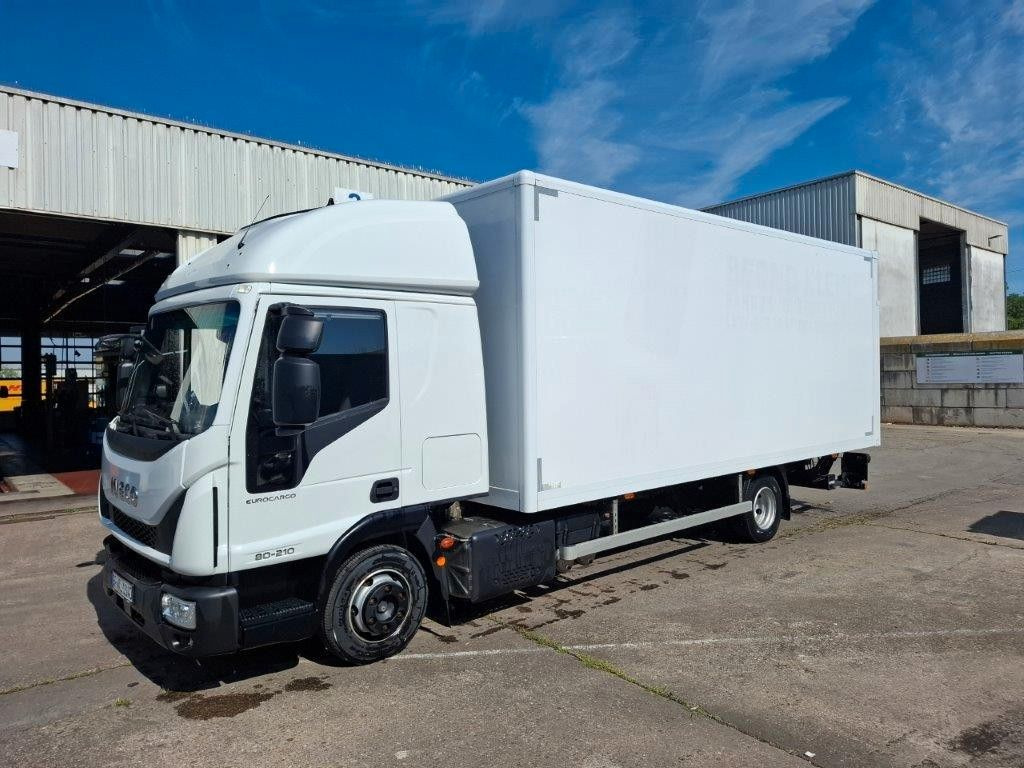 Iveco ML80-210, FFH, Koffer, LBW, Luft, - Box van: picture 2 Iveco ML80-210, FFH, Koffer, LBW, Luft, - Box van: picture 2