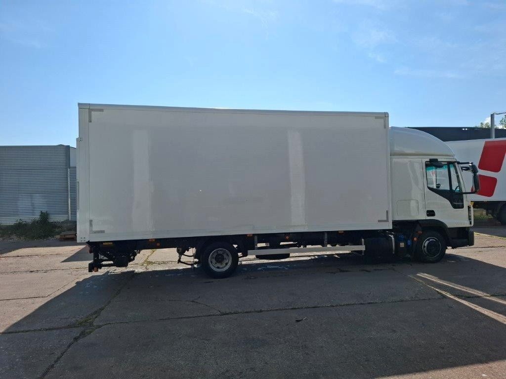 Iveco ML80-210, FFH, Koffer, LBW, Luft, - Box van: picture 5 Iveco ML80-210, FFH, Koffer, LBW, Luft, - Box van: picture 5