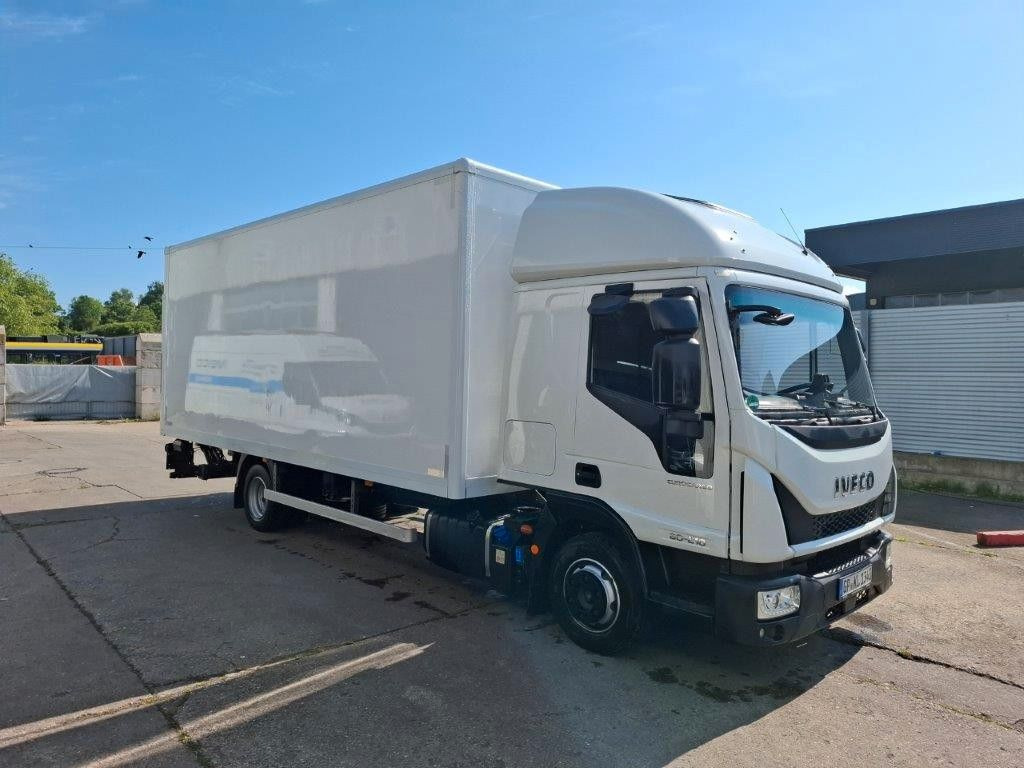 Iveco ML80-210, FFH, Koffer, LBW, Luft, - Box van: picture 1 Iveco ML80-210, FFH, Koffer, LBW, Luft, - Box van: picture 1