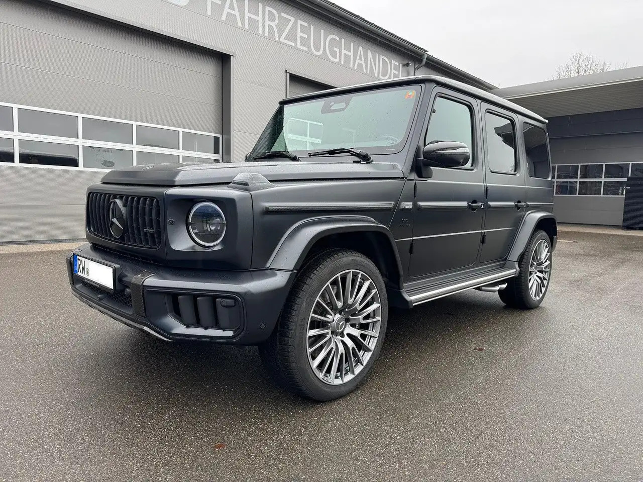 Mercedes-Benz G 63 AMG MOPF / FACELIFT VOLLAUSSTATTUNG - SUV: picture 1 Mercedes-Benz G 63 AMG MOPF / FACELIFT VOLLAUSSTATTUNG - SUV: picture 1