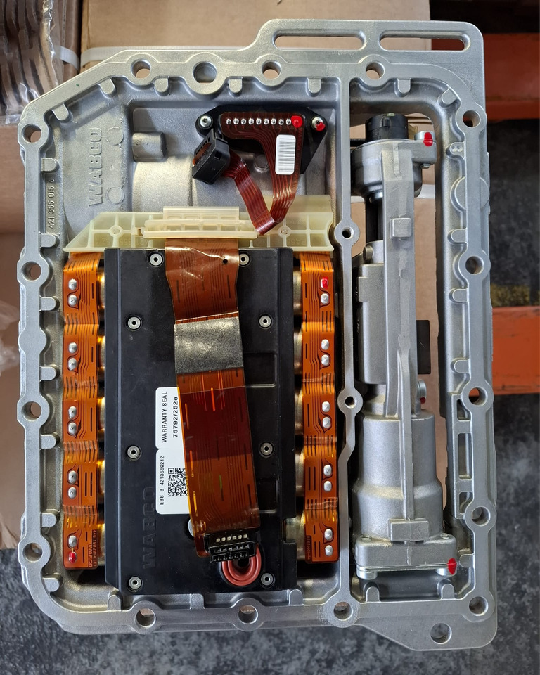 ASTRONIC ZF - Gearbox and parts for Truck: picture 1 ASTRONIC ZF - Gearbox and parts for Truck: picture 1