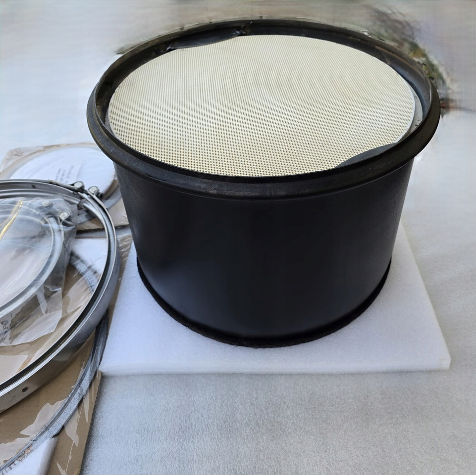 Nowy Wkład DPF MAN TGX Euro 6 + Zestaw uszczelek - Exhaust system for Truck: picture 2 Nowy Wkład DPF MAN TGX Euro 6 + Zestaw uszczelek - Exhaust system for Truck: picture 2