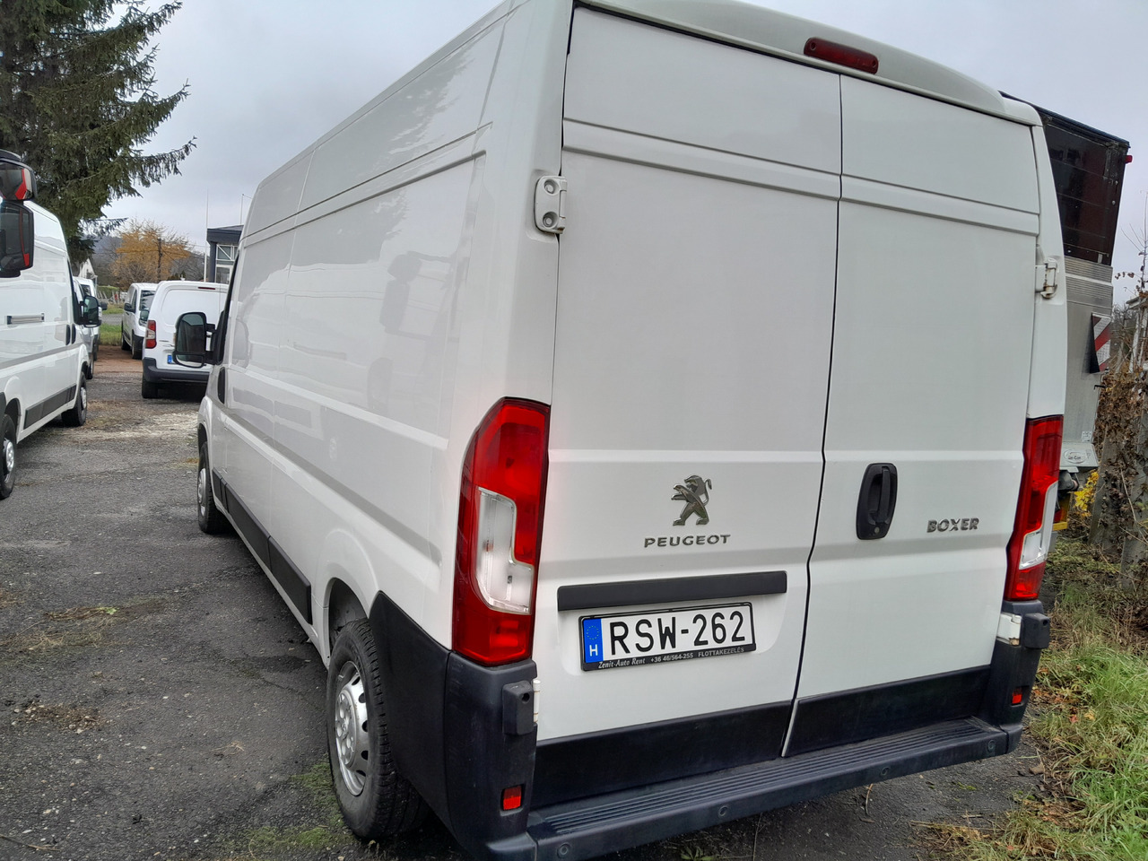 PEUGEOT BOXER 2.2 BlueHDI 350 FT L3H2 Pro - Box van: picture 3 PEUGEOT BOXER 2.2 BlueHDI 350 FT L3H2 Pro - Box van: picture 3