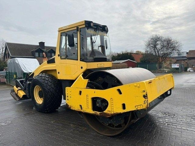 Bomag BW213DH-4 - Roller: picture 1 Bomag BW213DH-4 - Roller: picture 1