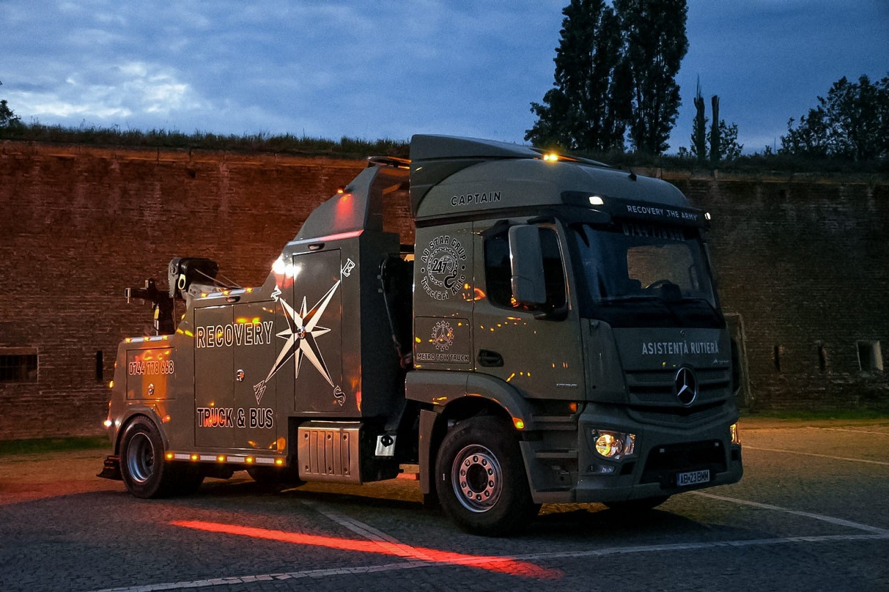 MERCEDES-BENZ Actros 1836 - Autotransporter truck: picture 5 MERCEDES-BENZ Actros 1836 - Autotransporter truck: picture 5