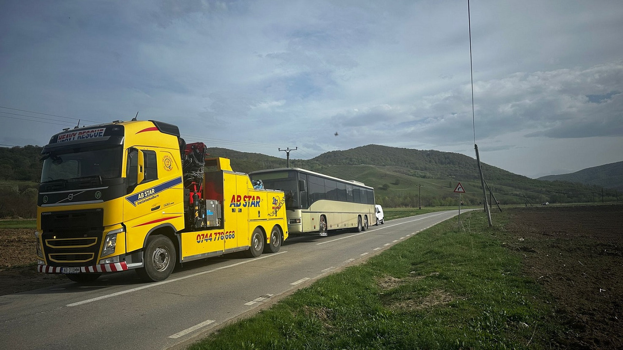 VOLVO FH500 - Crane truck: picture 4 VOLVO FH500 - Crane truck: picture 4