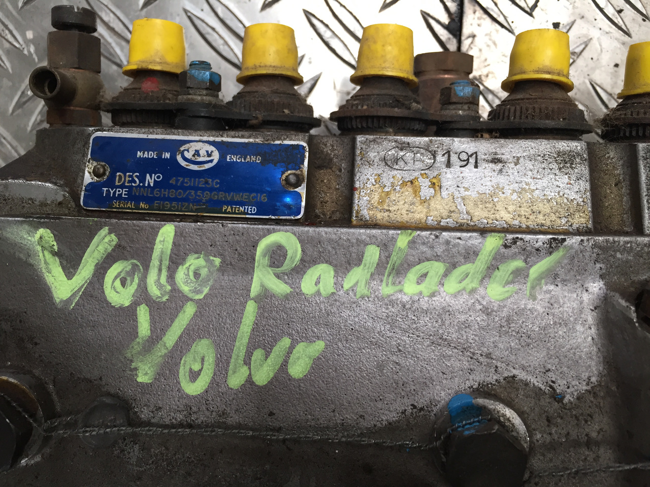 Gebrauchte Einspritzpumpe VOLVO Radlader, Typ : NNL6H80 / 359GRVWECI6 - Fuel pump for Truck: picture 5 Gebrauchte Einspritzpumpe VOLVO Radlader, Typ : NNL6H80 / 359GRVWECI6 - Fuel pump for Truck: picture 5