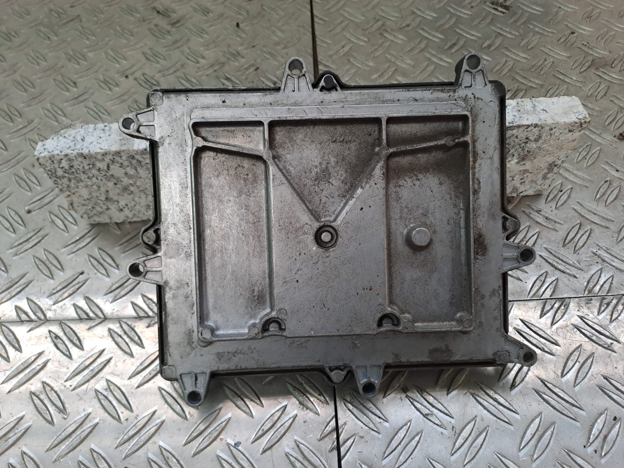 MAN MAn TGX 26.440 / D 2066 LF 40 - ECU: picture 3 MAN MAn TGX 26.440 / D 2066 LF 40 - ECU: picture 3