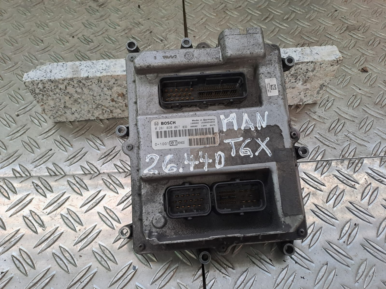 MAN MAn TGX 26.440 / D 2066 LF 40 - ECU: picture 1 MAN MAn TGX 26.440 / D 2066 LF 40 - ECU: picture 1