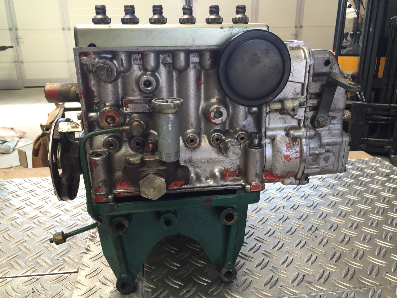 Neuwertige Einspritzpumpe D 70 B Radlader VOLVO, Artikel - Nr. : 0 401 876 187 - Fuel pump for Truck: picture 4 Neuwertige Einspritzpumpe D 70 B Radlader VOLVO, Artikel - Nr. : 0 401 876 187 - Fuel pump for Truck: picture 4